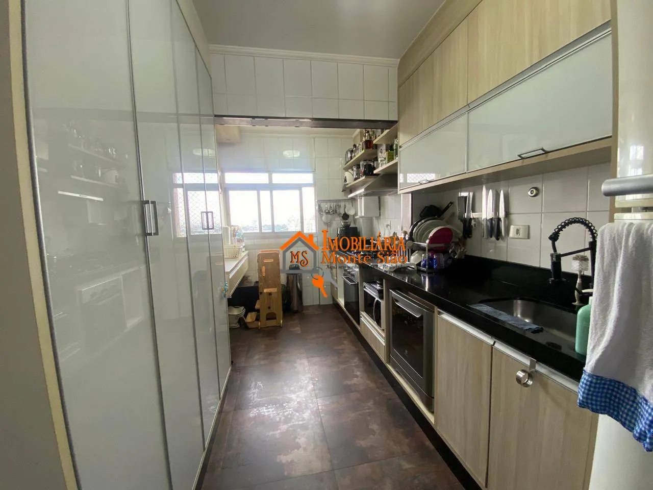 Imagem Apartamento com 4 dormitórios para alugar, 130 m² por R$ 4.656,00/mês - Vila Augusta - Guarulhos/SP