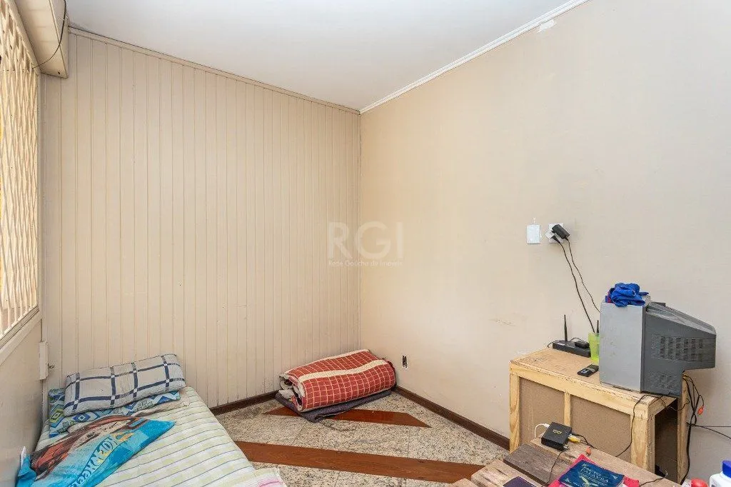 Imagem Casa para Venda - 740m², 5 dormitórios, sendo 1 suites, 3 vagas - Vila Assunção