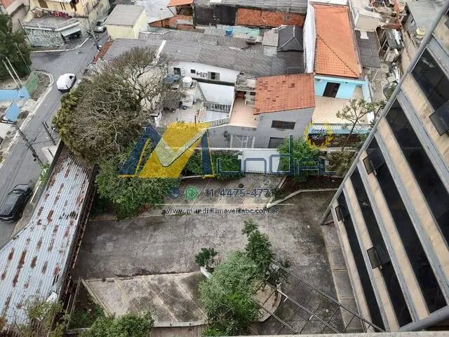 Imagem Prédio corporativo com heliponto pronto para grandes empresas