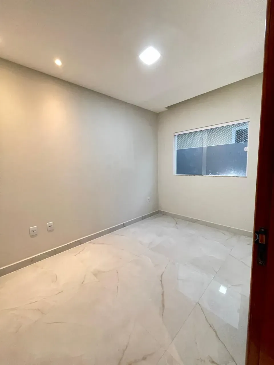 Imagem Casa de Condomínio com 3 Quartos à Venda, 200 metros em Cajupiranga - Parnamirim