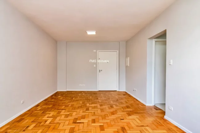 Imagem Apartamento à venda em São Paulo-SP, Vila Buarque: 1 quarto, 1 sala, 1 banheiro, 1 vaga e 32m² de área.
