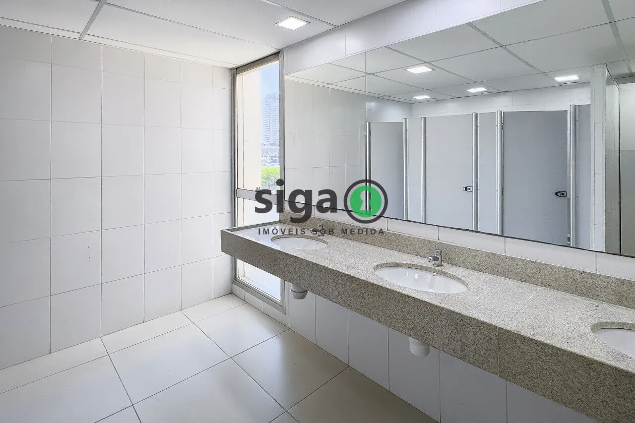 Imagem Sala Comercial e 6 banheiros para Locação, 457 m² por 25.000
