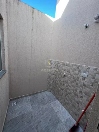 Imagem Casa a venda a 1 quadra do Mar, localizada no Balneário Nereidas.