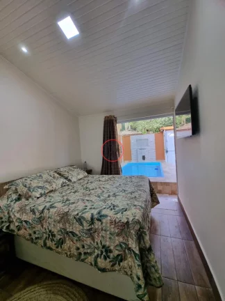 Imagem POUSADA A VENDA EM MARESIAS COM 1 CASA PRINCIPAL, COM 1 SUÍTE E PISCINA E MAIS UM SOBRADO COM 6 SUÍTES