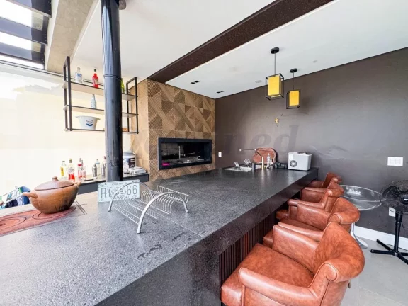 Imagem Casa 3 suítes para Locação Anual em Torres