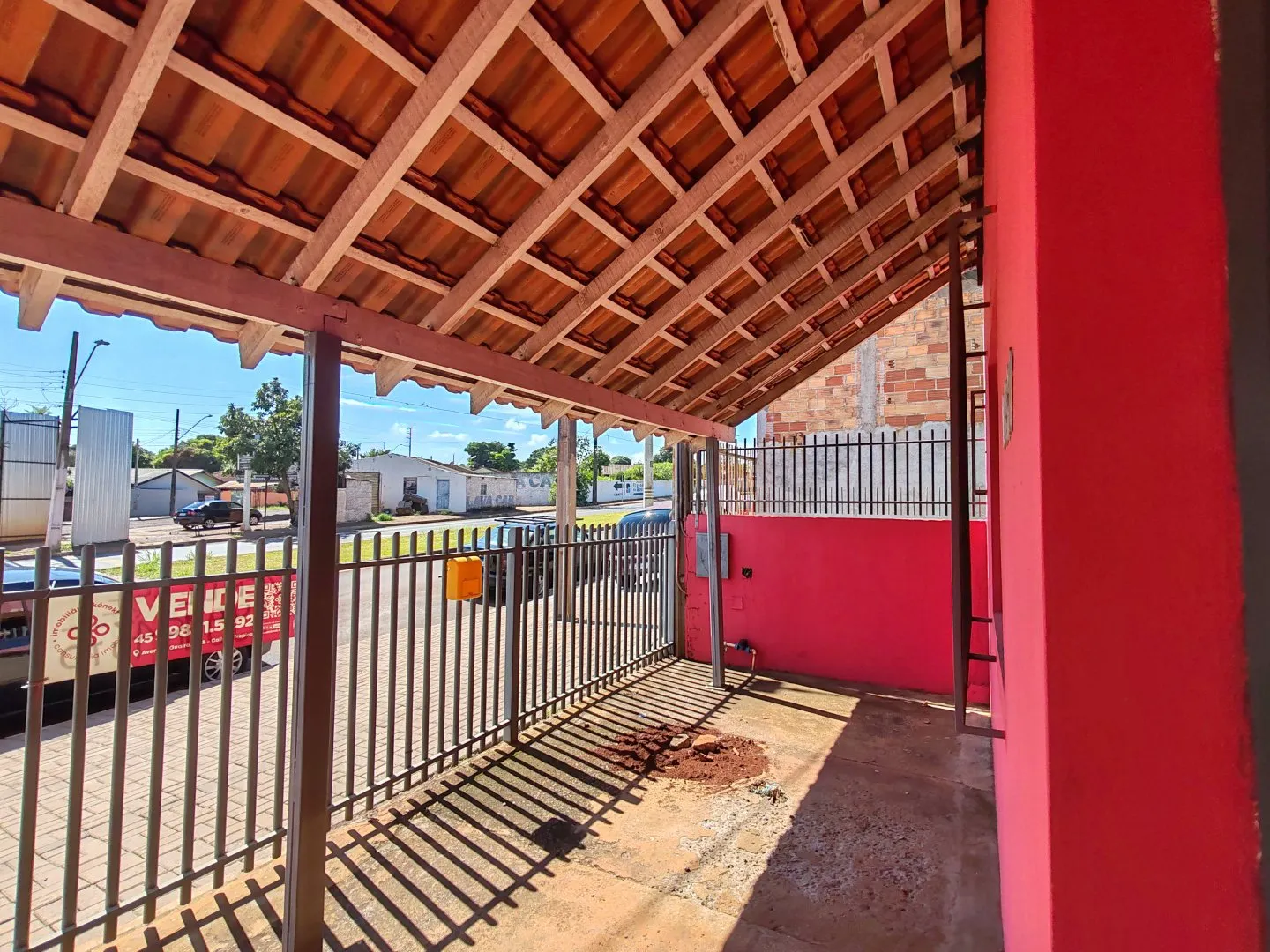 Imagem Barracão a venda com 153m² em Cascavel bairro Brazmadeira