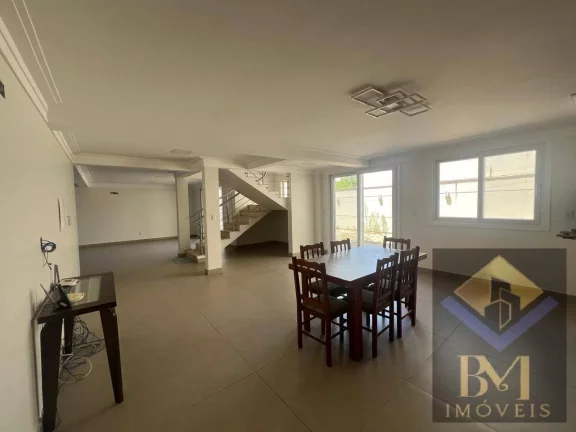 Imagem Casa ampla alto padrão e com ótima localização