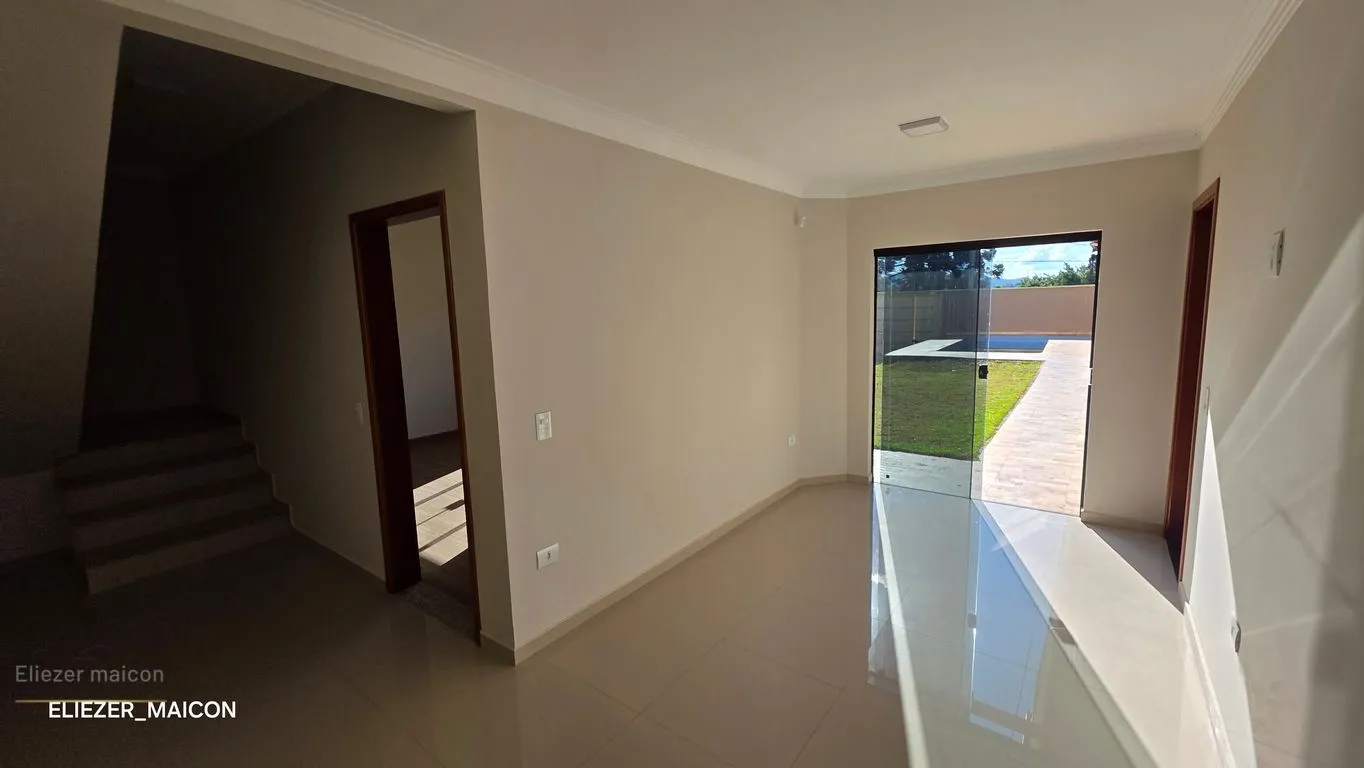Imagem Casa Venda com piscina e salão de festas na Morada dos Pássaros, Poços de Caldas