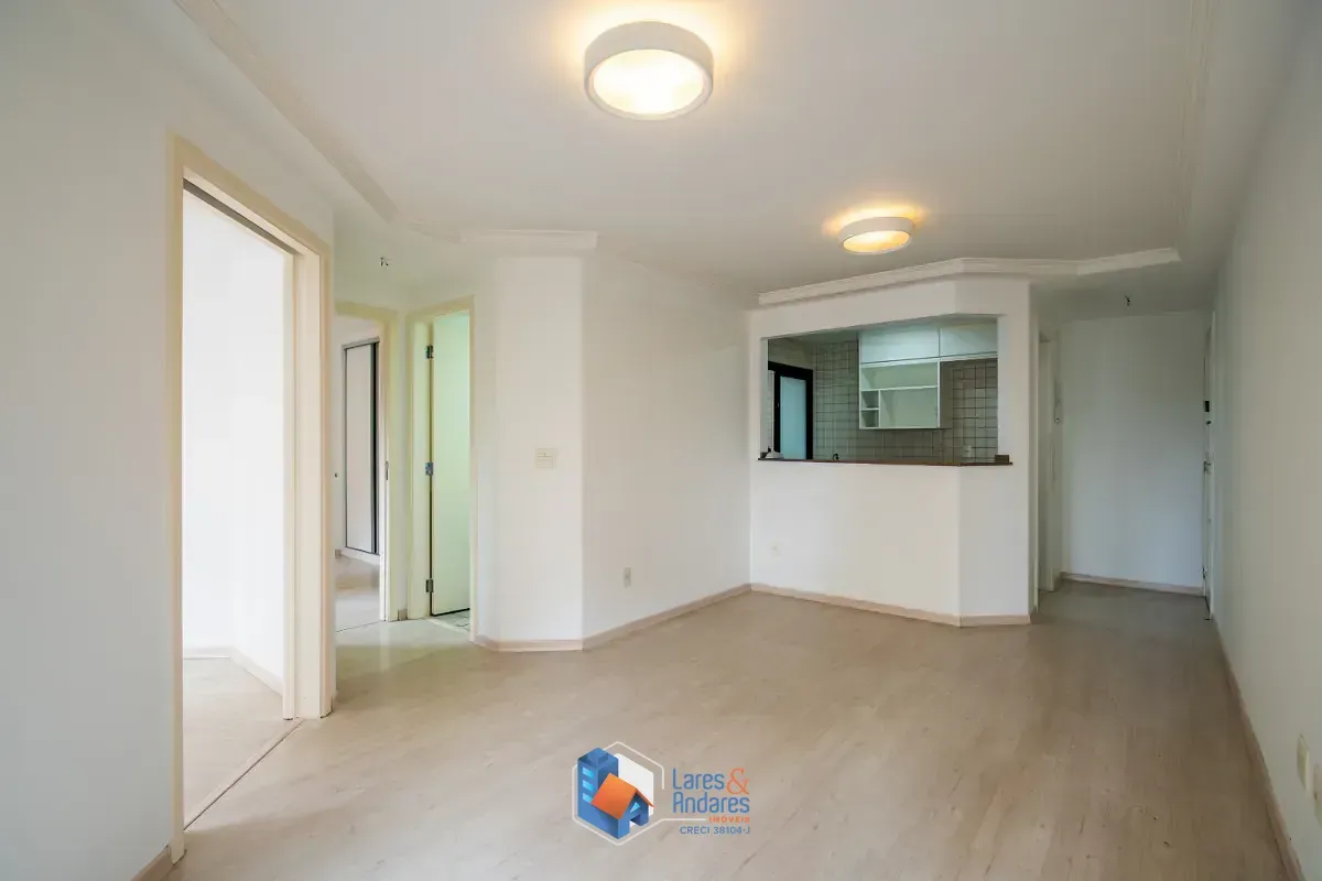 Imagem Apartamento para venda em Moema com 2 quartos, sendo 1 suíte, 56m²