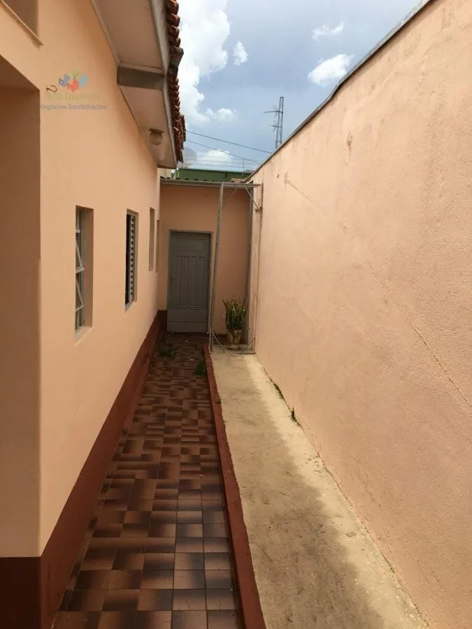 Imagem Casa-Alvenaria-para-Venda-em-Centro-Tatui-SP