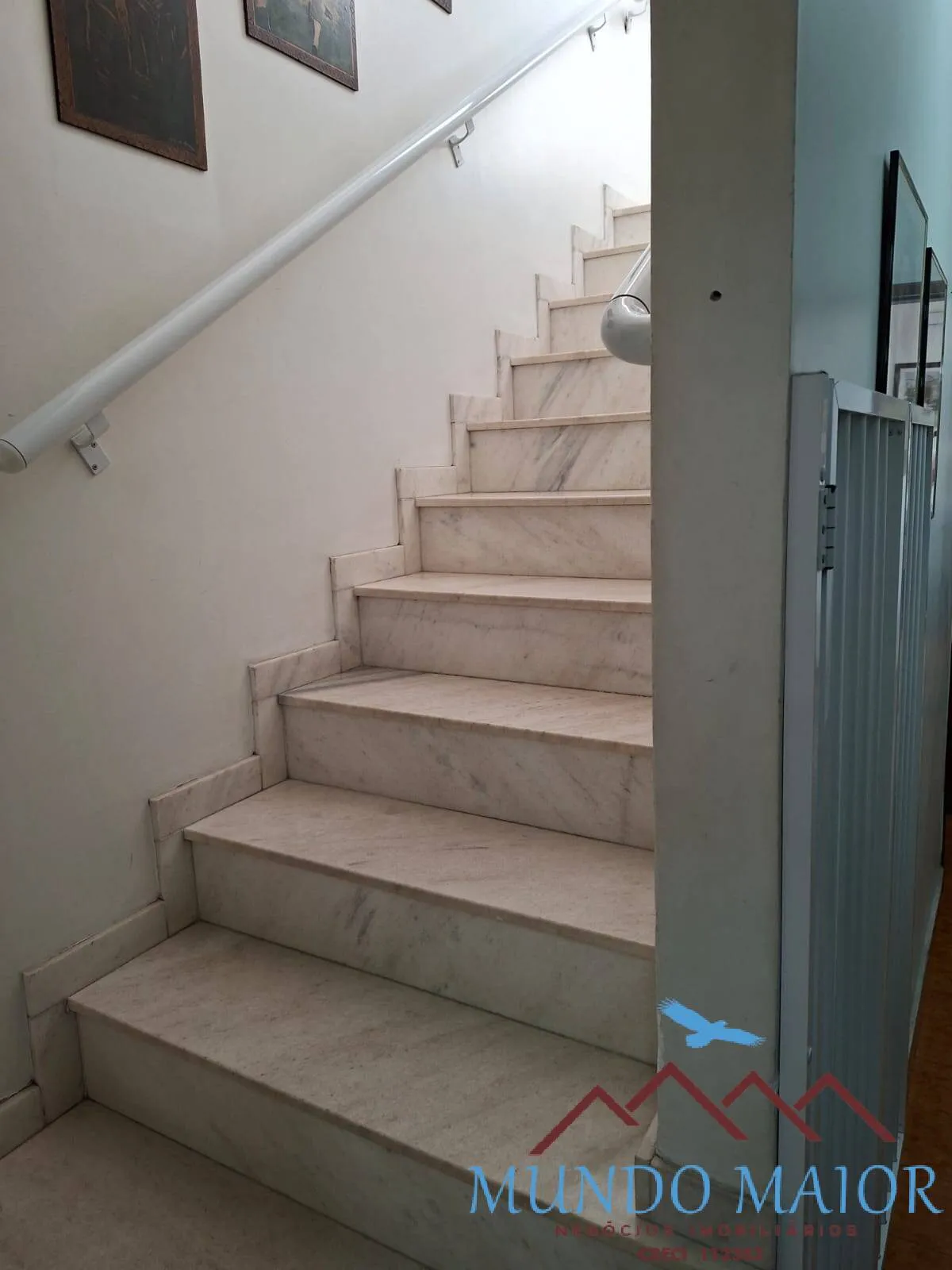 Imagem Sobrado 3 dorms (1 suíte) em Vila V. Pires - área gourmet e 4 vagas - 205m2