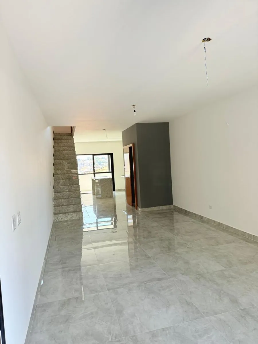 Imagem Sobrado Novo à Venda na Vila Santa Isabel.