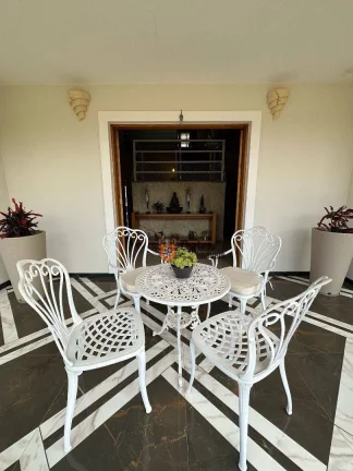Imagem Sobrado com 4 dormitórios à venda, 330 m² por R$ 1.850.000,00 - Condomínio Jardim das Palmeiras - Bragança Paulista/SP