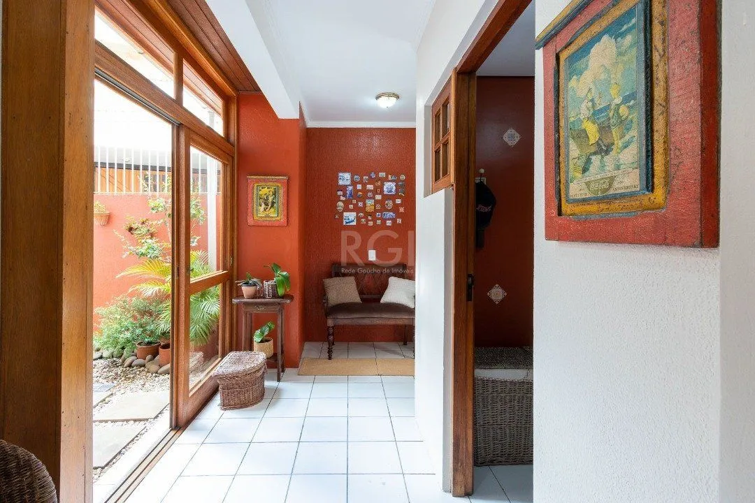 Imagem Casa Condominio para Venda - 225.18m², 3 dormitórios, sendo 1 suites, 2 vagas - Jardim Isabel