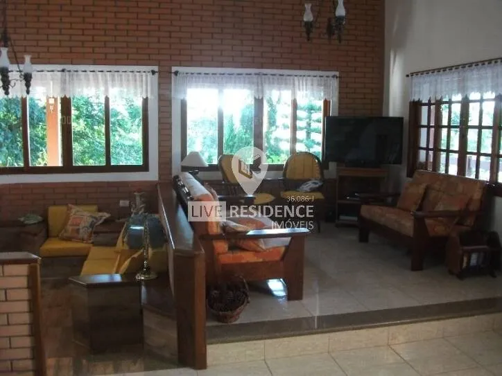 Imagem Casa em Condomínio Ville de Chamonix I, aceita financiamento
