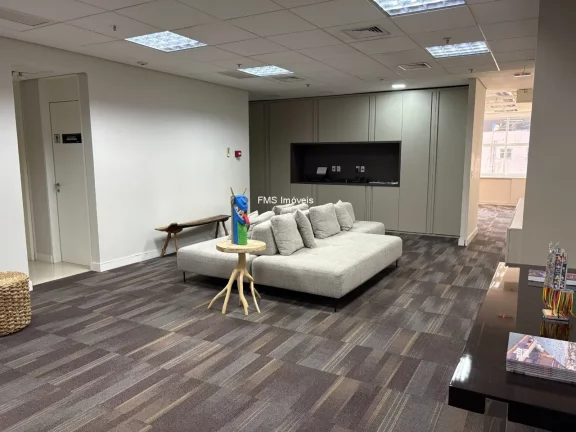 Imagem Conjunto Comercial à Venda com renda na Vila Olímpia - 208m2