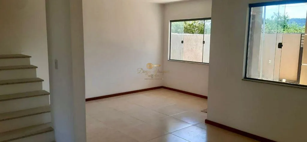 Imagem Casa para Venda em Guapimirim / RJ no bairro Cotia