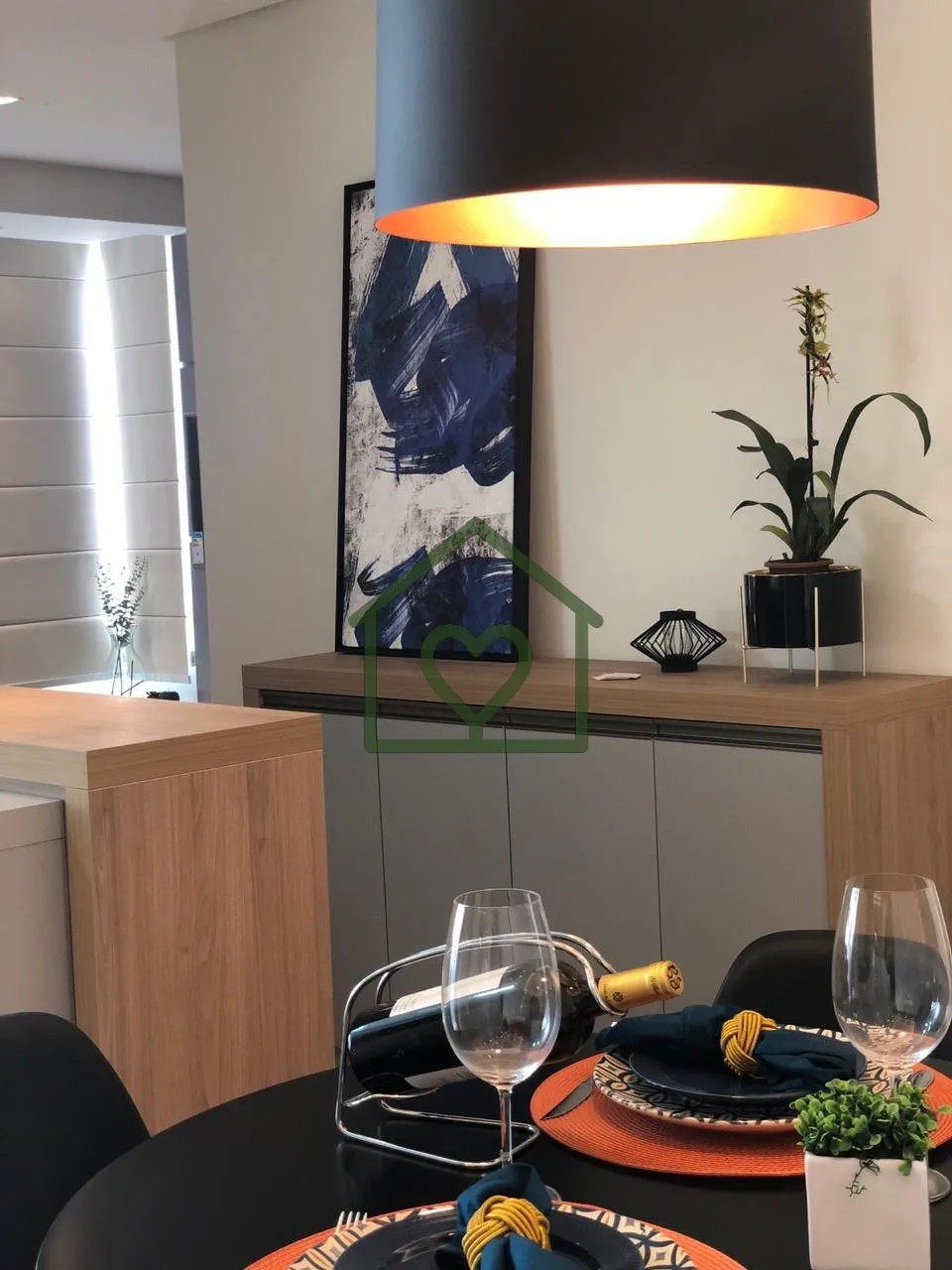 Imagem Apartamentos de 1 dormitório com suíte e lavabo, living para dois ambientes, cozinha com churrasqu...