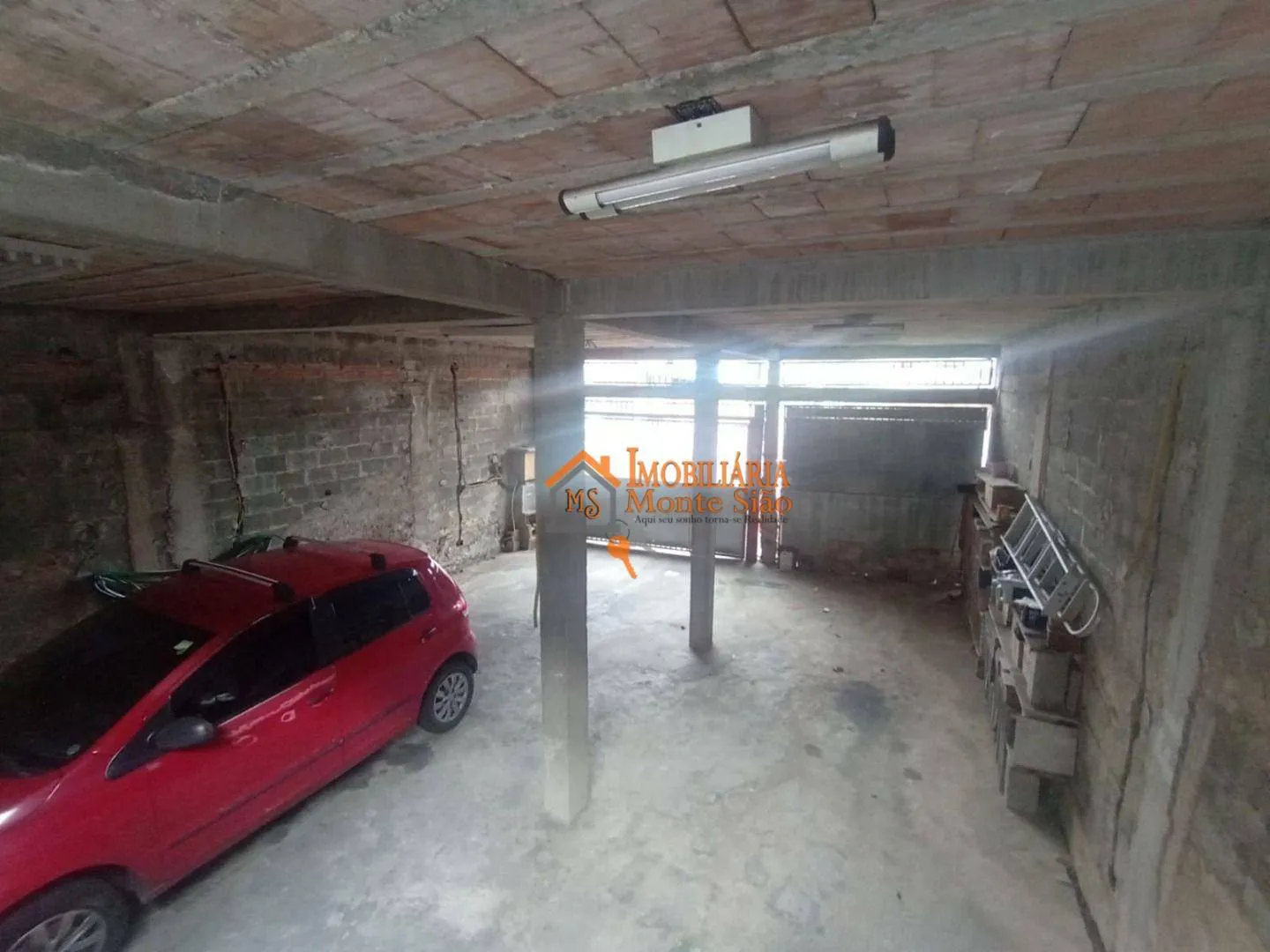 Imagem Casa com 2 dormitórios à venda, 250 m² por R$ 450.000,00 - Jardim Beirute - Guarulhos/SP