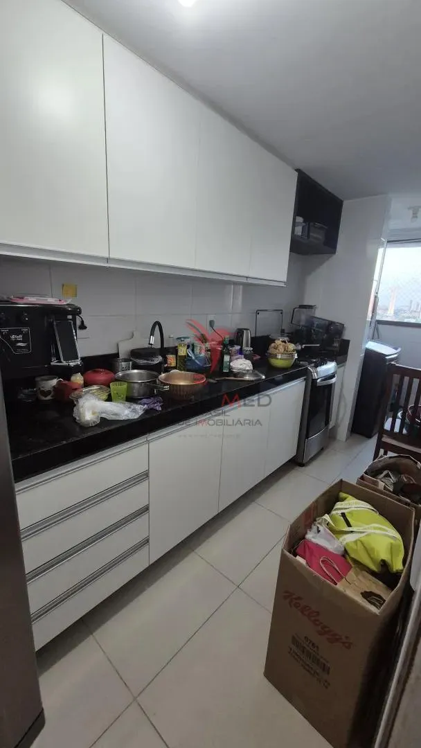 Imagem Apartamento andar alto, nascente Bairro dos Estados