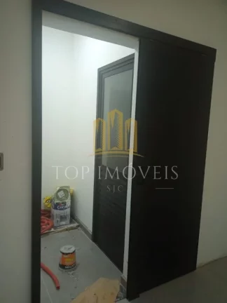 Imagem A Casa dos Seus Sonhos Está Aqui – Alto Padrão no Vila Branca! Encante-se com essa residência espetacular localizada em um dos bairros que mais crescem e se valorizam na cidade: o Vila Branca.