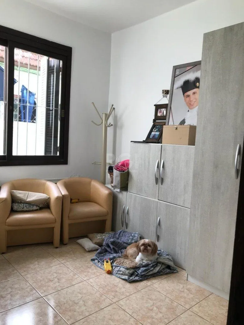 Imagem Casa residencial/comercial, com 350m² privativos, 4 quartos, 5 vagas de garagem - Bairro Tristeza