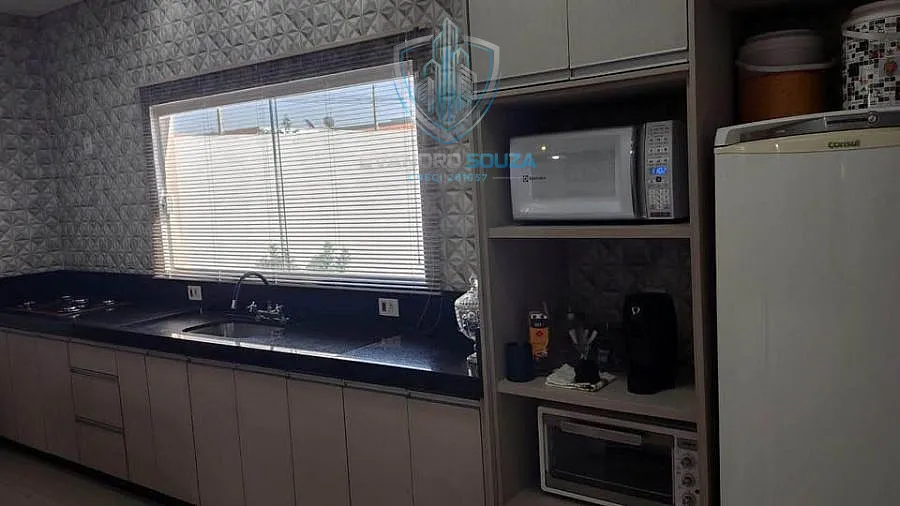 Imagem Casa Comercial a Venda no bairro Parque Residencial Aeroporto - Limeira, SP
