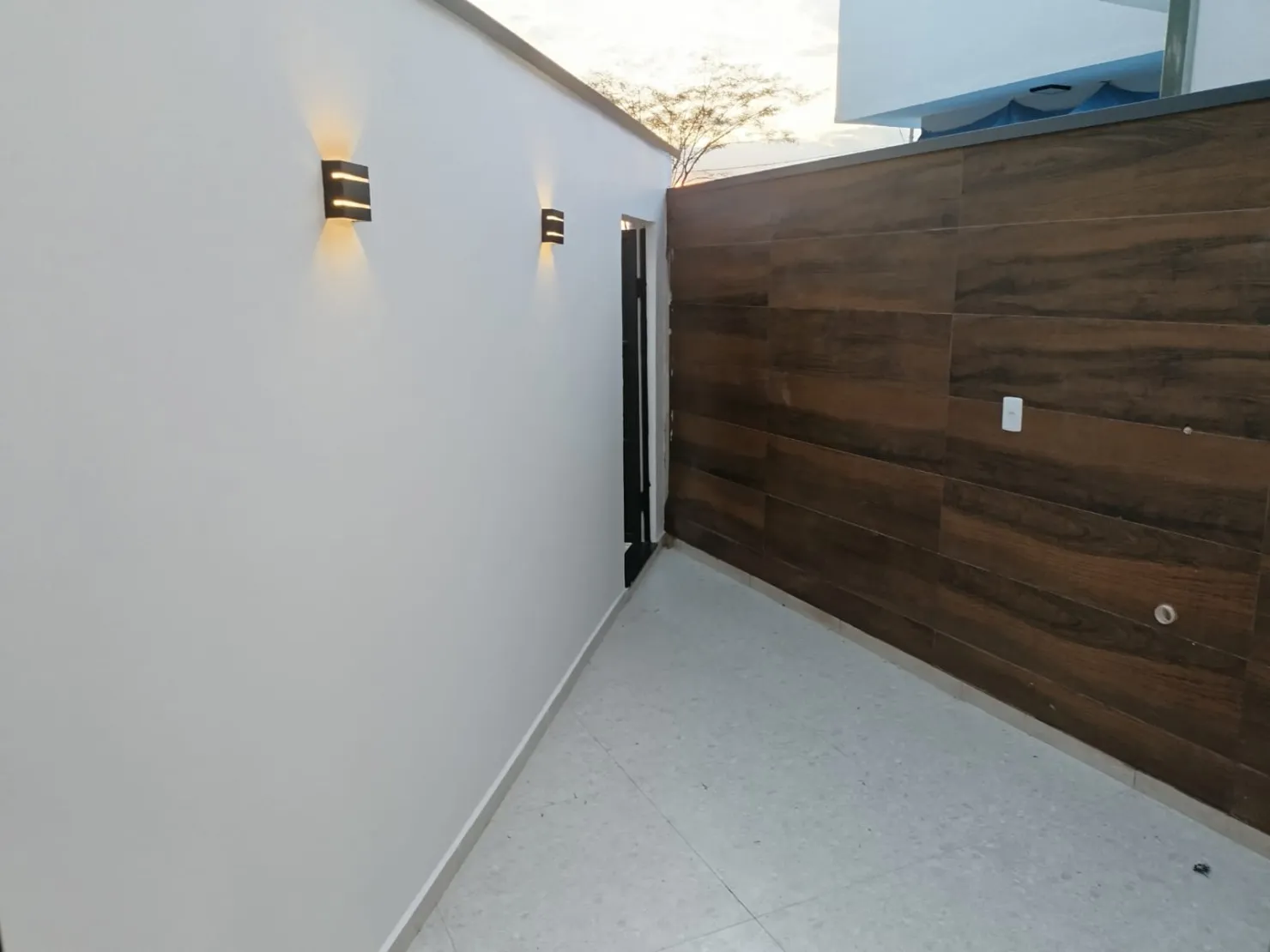Imagem Casa à venda 2 Quartos, 1 Suite, 1 Vaga, 170M², Loteamento Residencial e Comercial Flamboyant, Pindamonhangaba - SP