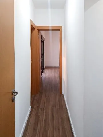 Imagem VENDA DE APARTAMENTO NO CONDOMÍNIO HORIZONTES, EM ARUJÁ/SP, 193m² com 03 suítes, suíte master, sala ampla com varanda gourmet e 04 vagas. CONSULTE-NOS