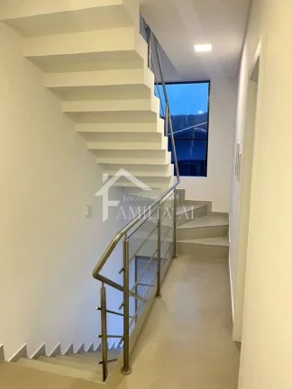Imagem Promoção! Geminado Pronto para Morar com 156m² em Condomínio Fechado no Bom retiro