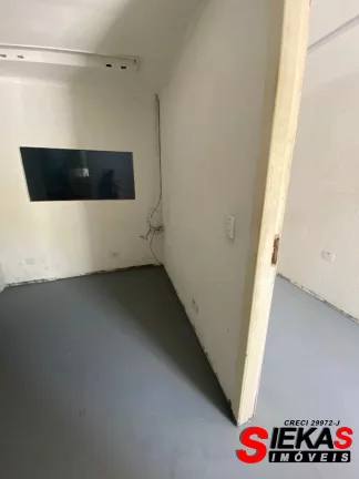 Imagem Salão para Locação em Barueri-SP, Bairro Chácaras Marco: 2 Banheiros, 1 Vaga de Garagem, 160m² de Área