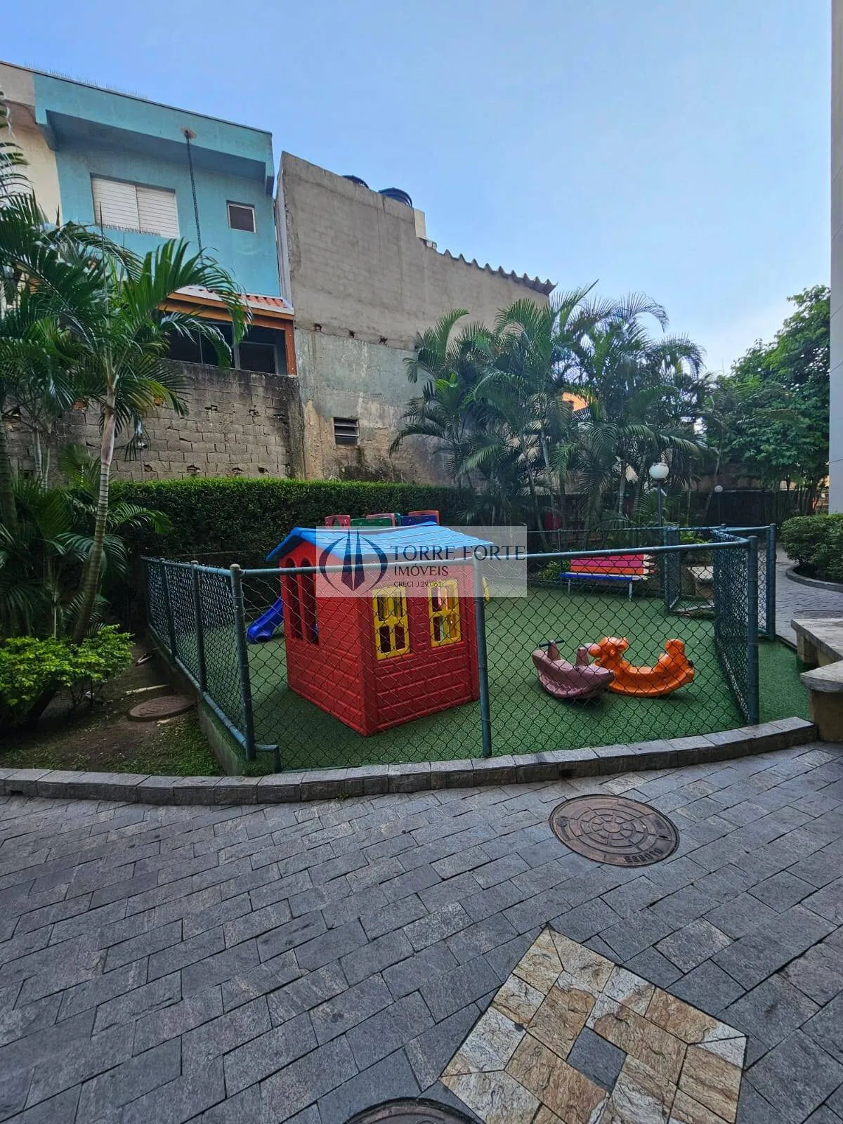 Imagem Lindo Apartamento mobiliado, 2 dormitórios na Vila Ré 