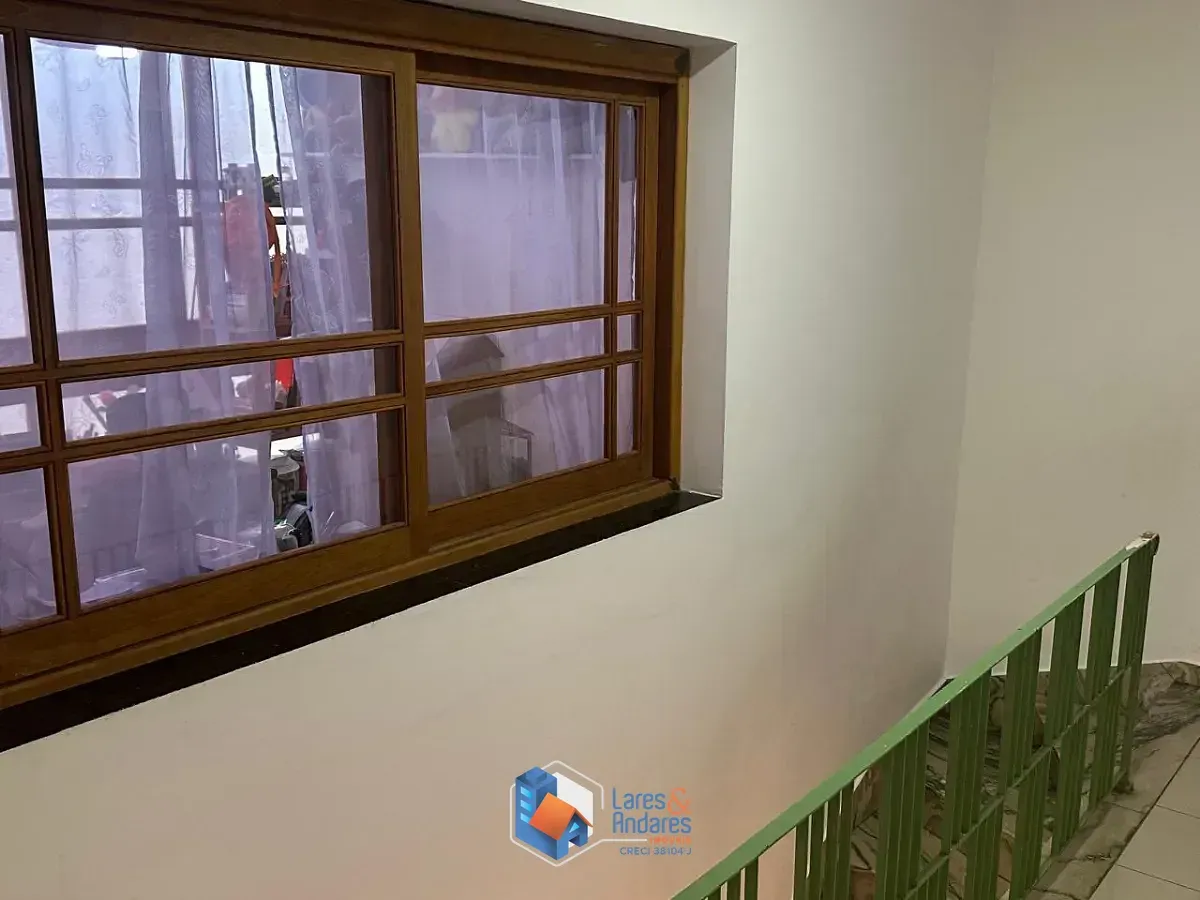 Imagem Casa para venda em Santana com 3 quartos, sendo 3 suítes, 175m²