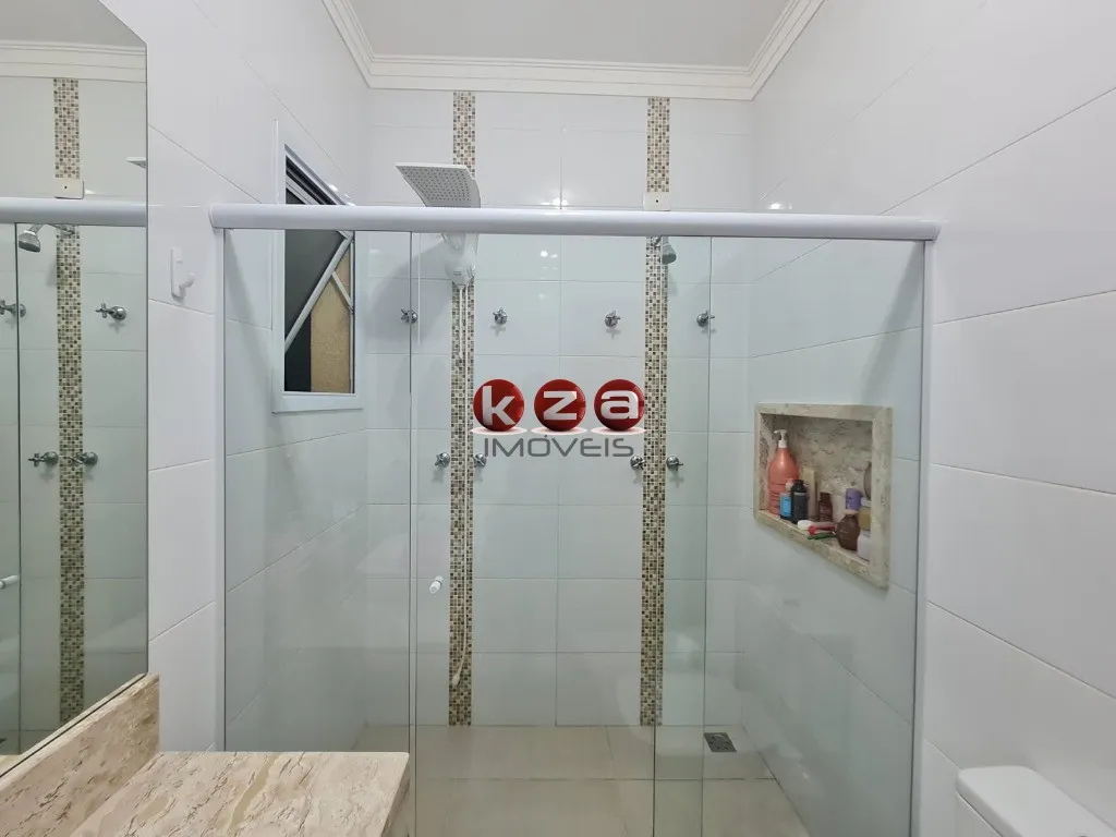 Imagem Casa à venda em Valinhos-SP: 3 quartos, 1 suíte, 2 salas, 3 banheiros, 2 vagas de garagem, 207,98m² no Jardim São Marcos!