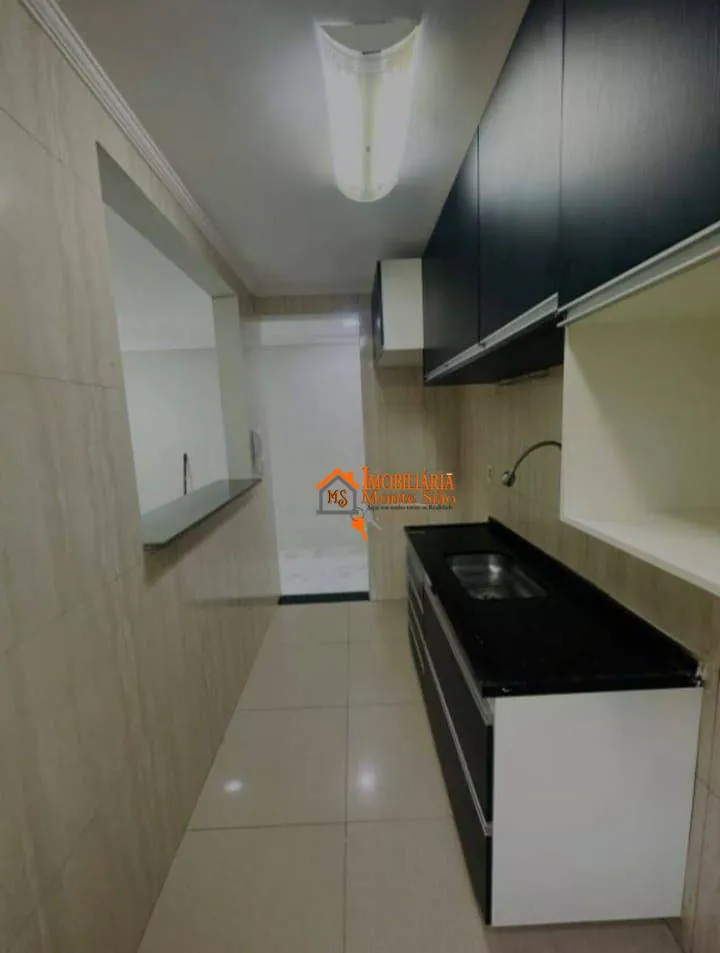 Imagem Apartamento com 2 dormitórios à venda, 45 m² por R$ 280.000,00 - Centro - Guarulhos/SP