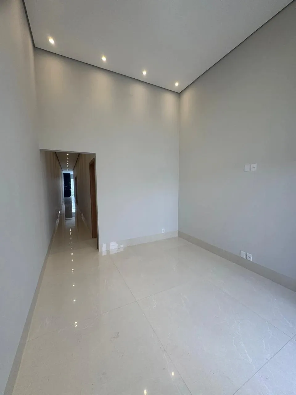 Imagem Casa com 3 quartos e quintal em Cuiabá Santa Cruz II