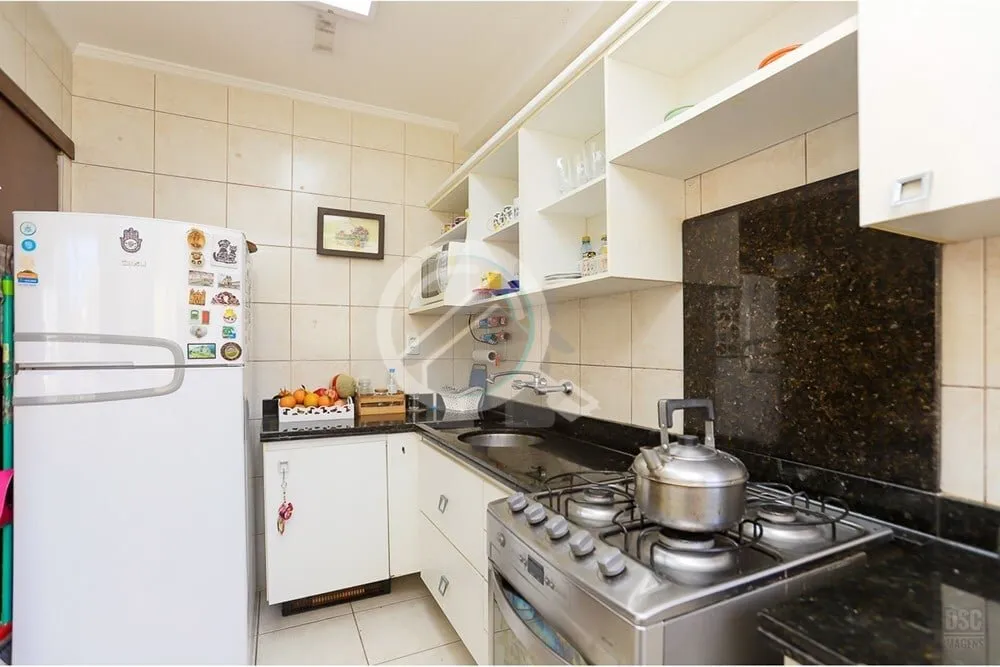 Imagem Bem vindos ao seu futuro lar, este apartamento de 2 dormitórios, foi cuidadosamente reformado para ...