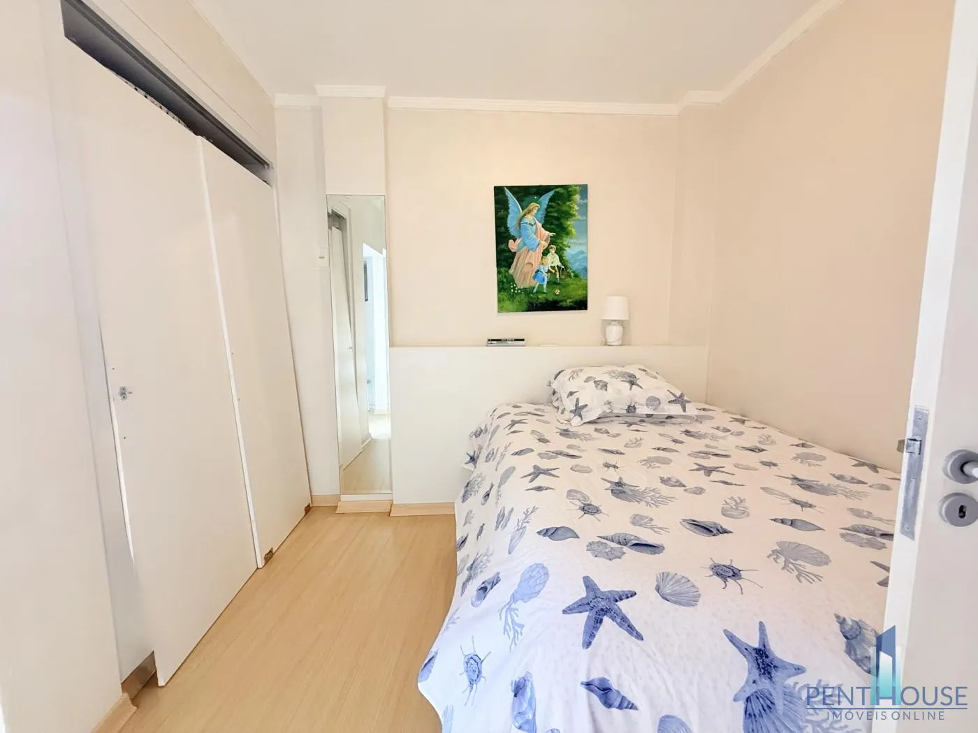 Imagem Apartamento Zona Central para Venda em Balneário Camboriú, CENTRO, 2 dormitórios, 1 suíte, 2 banheiros, 1 vaga