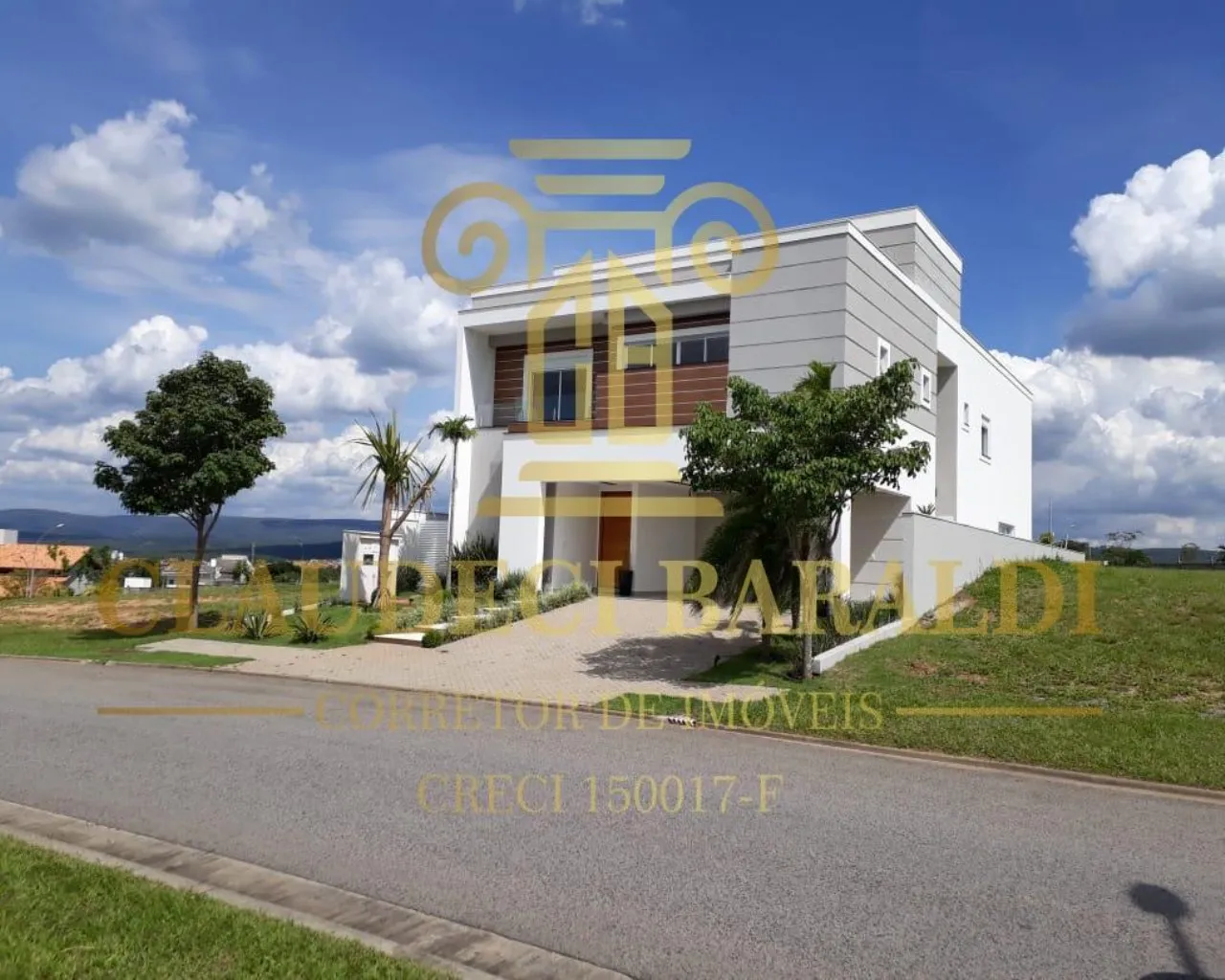 Imagem Sobrado em Condomínio para Venda em Votorantim / SP no bairro Alphaville Nova Esplanada