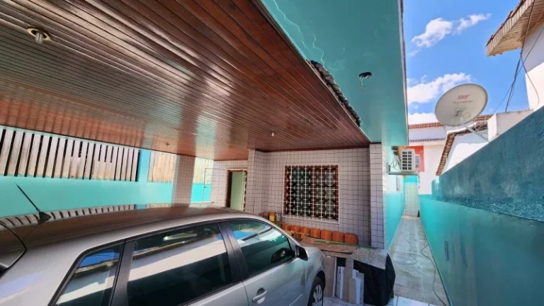 Imagem CASA RESIDENCIAL em MANAUS - AM, FLORES