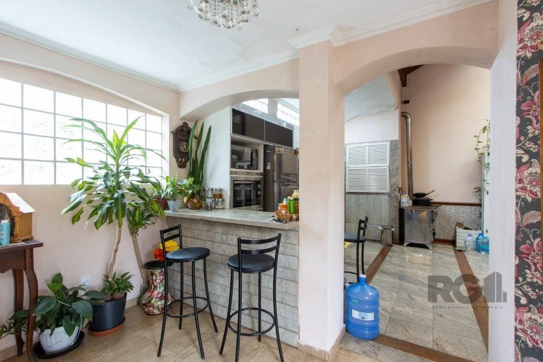Imagem Casa para Venda - 238.68m², 4 dormitórios, sendo 1 suites, 4 vagas - Ipanema