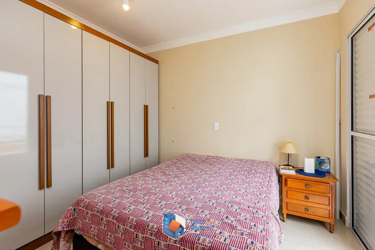 Imagem Casa para venda em Mirandópolis com 4 quartos, sendo 2 suítes, 214m²