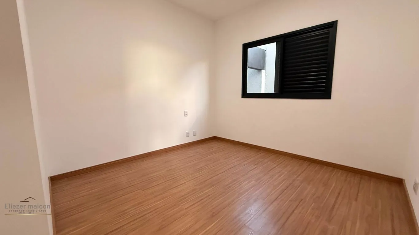 Imagem Casa com 4 quartos a venda no bairro Jardim Acacias em Poços de Caldas