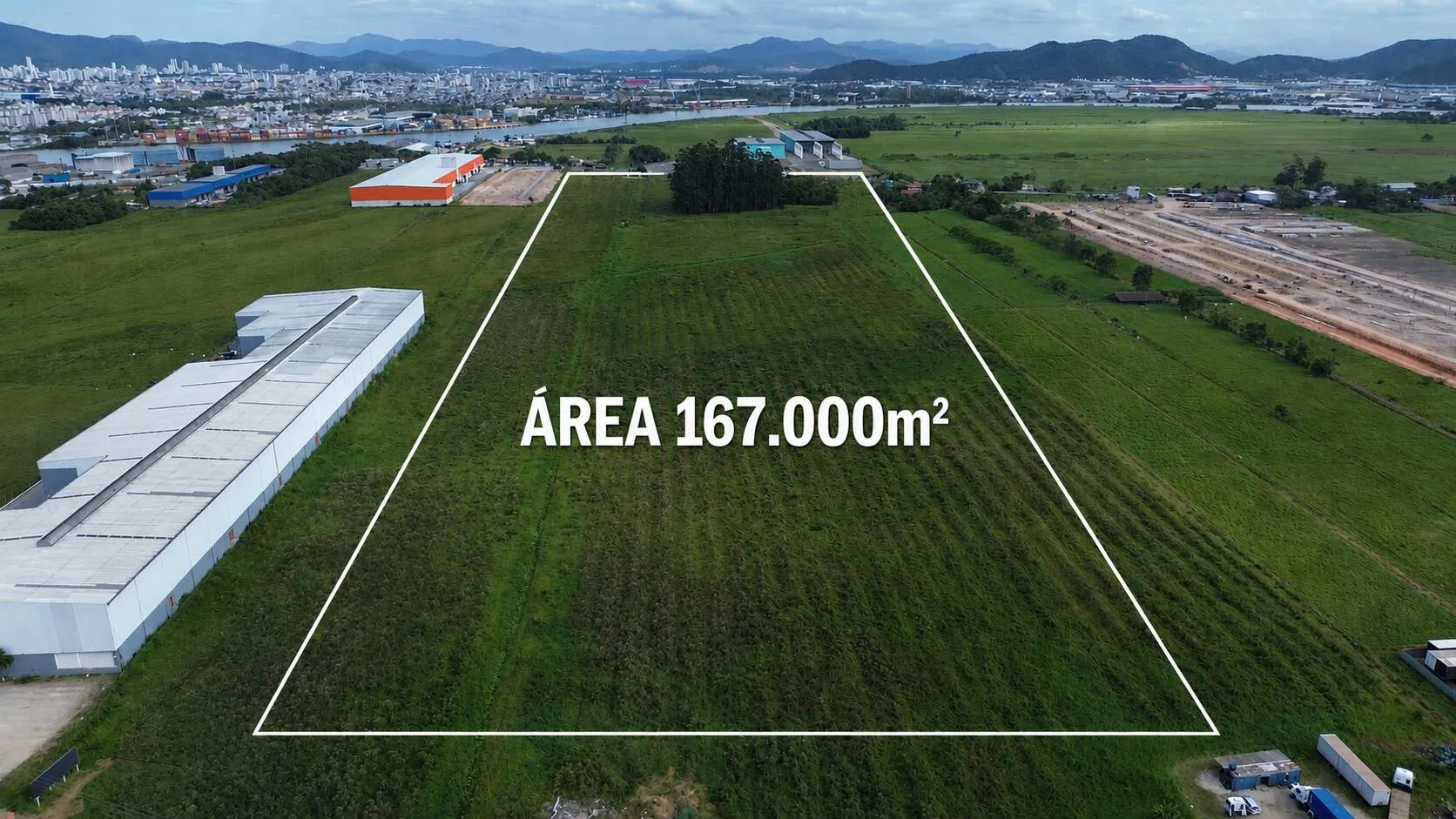 Area a venda Navegantes BR 470