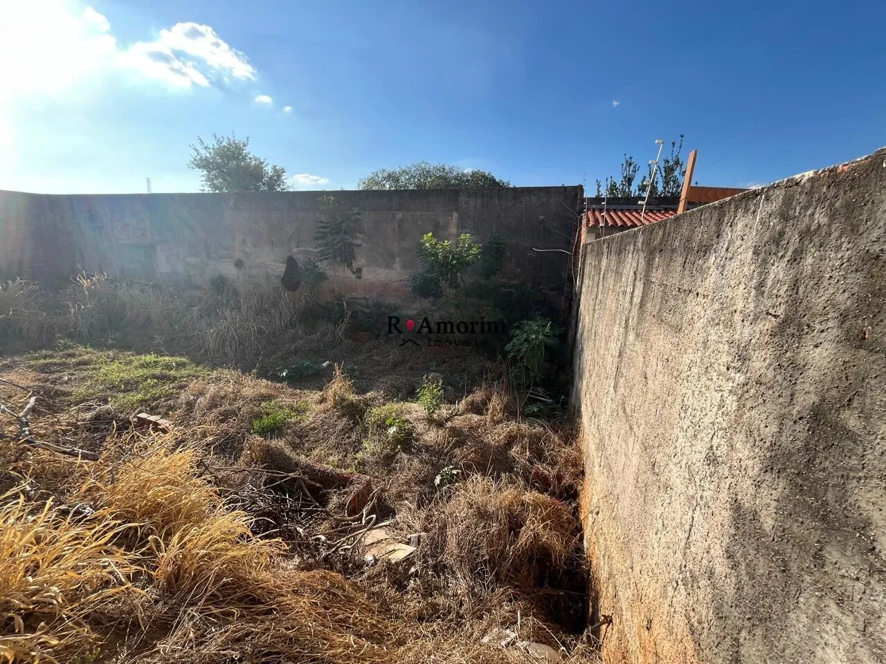 Imagem Terreno a venda em Itu/SP, com 1000 metros em ótima localização, ACEITA PERMUTA POR APTO EM ITU