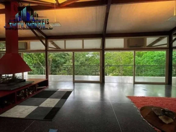 Imagem Cond. dos Arquitetos na Granja Viana - Contemporânea e despojada! Única!