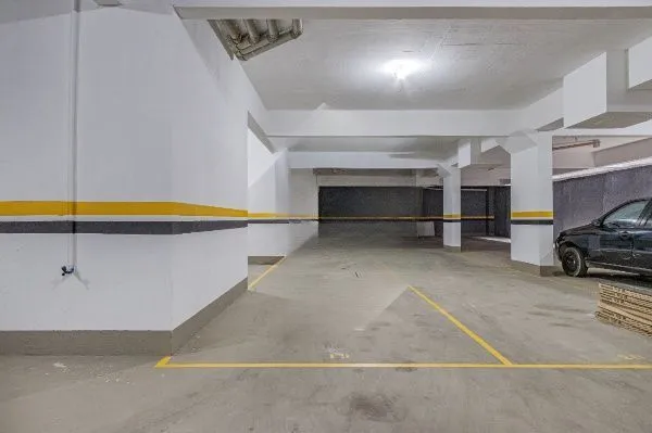 Imagem Vende-se apartamento com 1 quarto, 44,9 m² e 1 vaga - Petrópolis