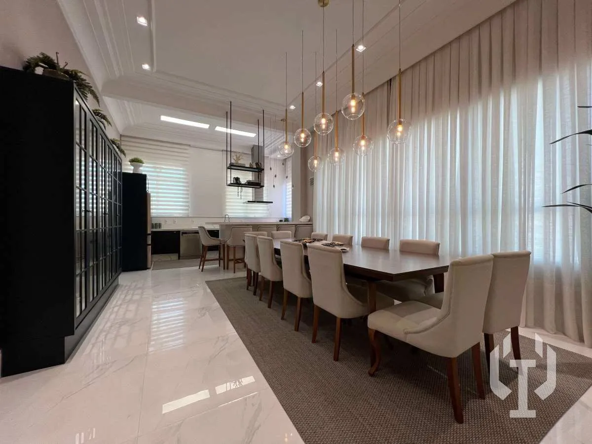 Imagem Apartamento à venda, no Residencial St. Andrews, em Itapema, Meia Praia, com 4 quartos, 305m2