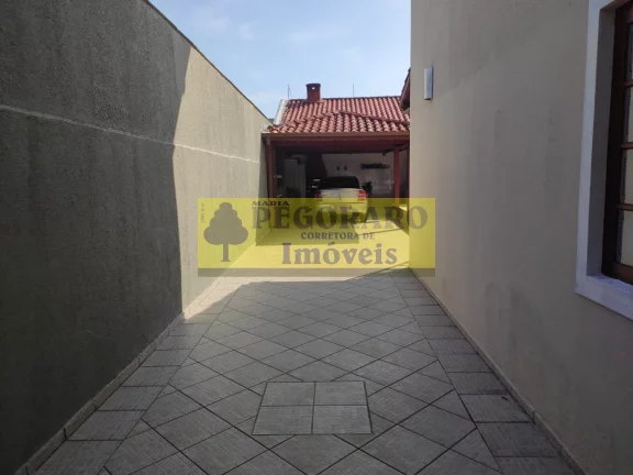 Imagem Sobrado de 6 quartos na Martim de Sá: 2 suítes, área gourmet com churrasqueira e piscina. Oportunidade imperdível!