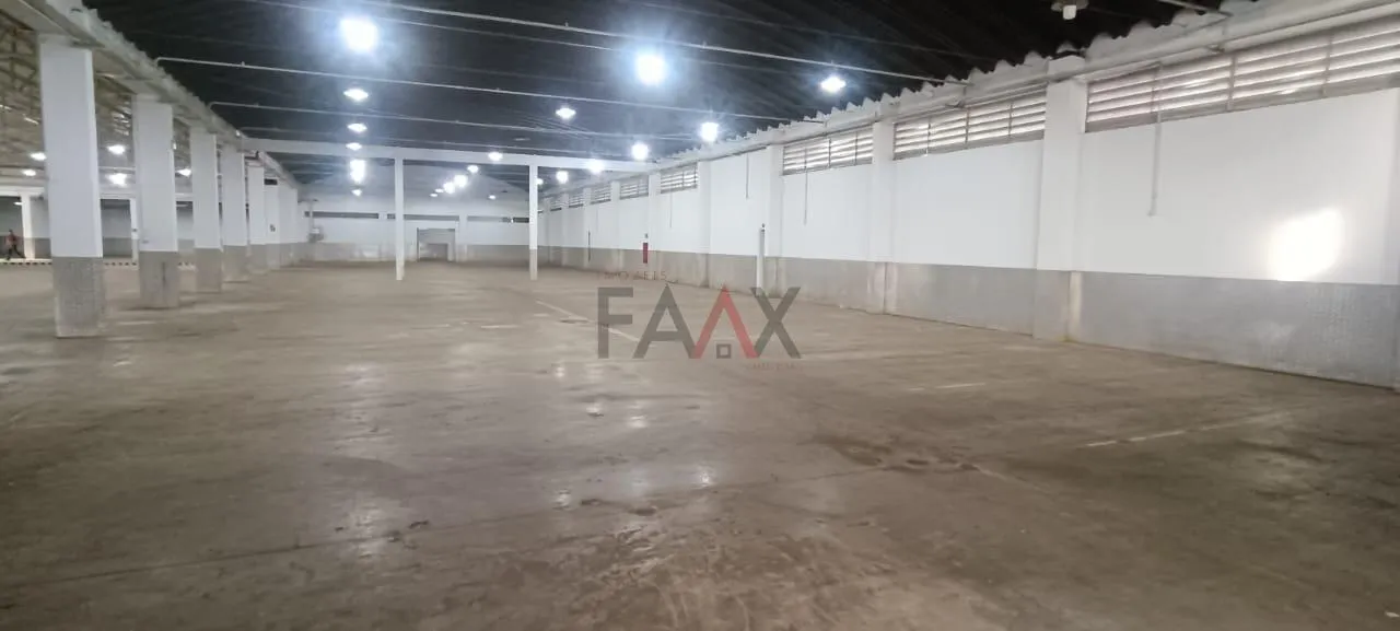 Imagem Imóvel Comercial para Locação Próximo à BR com 3.521m Construídos